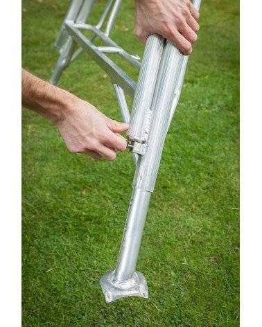 Crown 3 Leg Adjustable Tripod Ladders