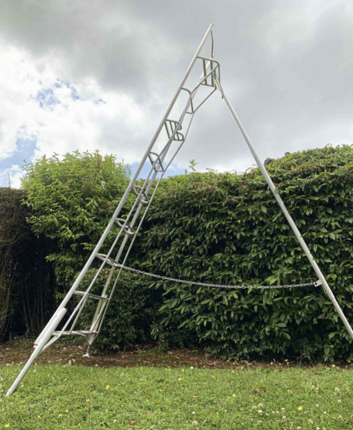 Crown 3 Leg Adjustable Platform Tripod Ladders Crown Garden Supplies